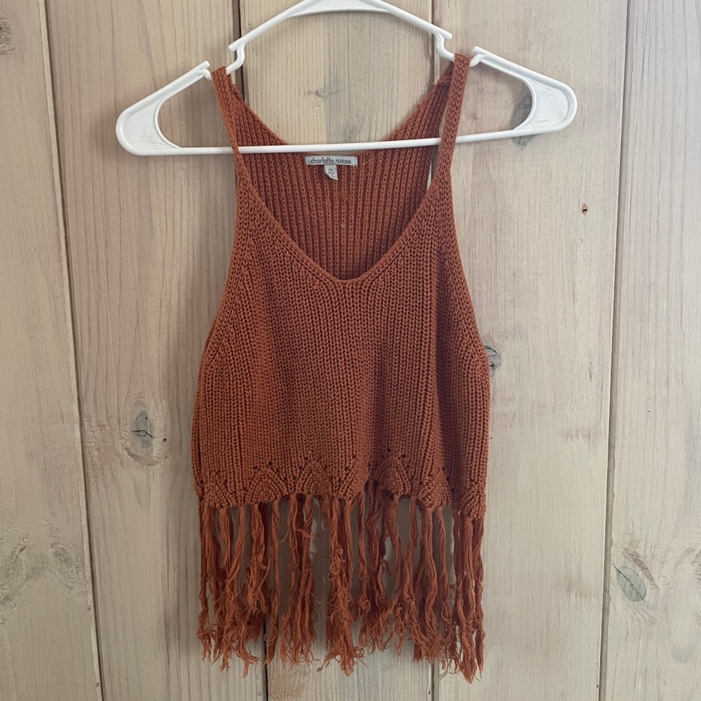 Burnt orange cropped tank.
